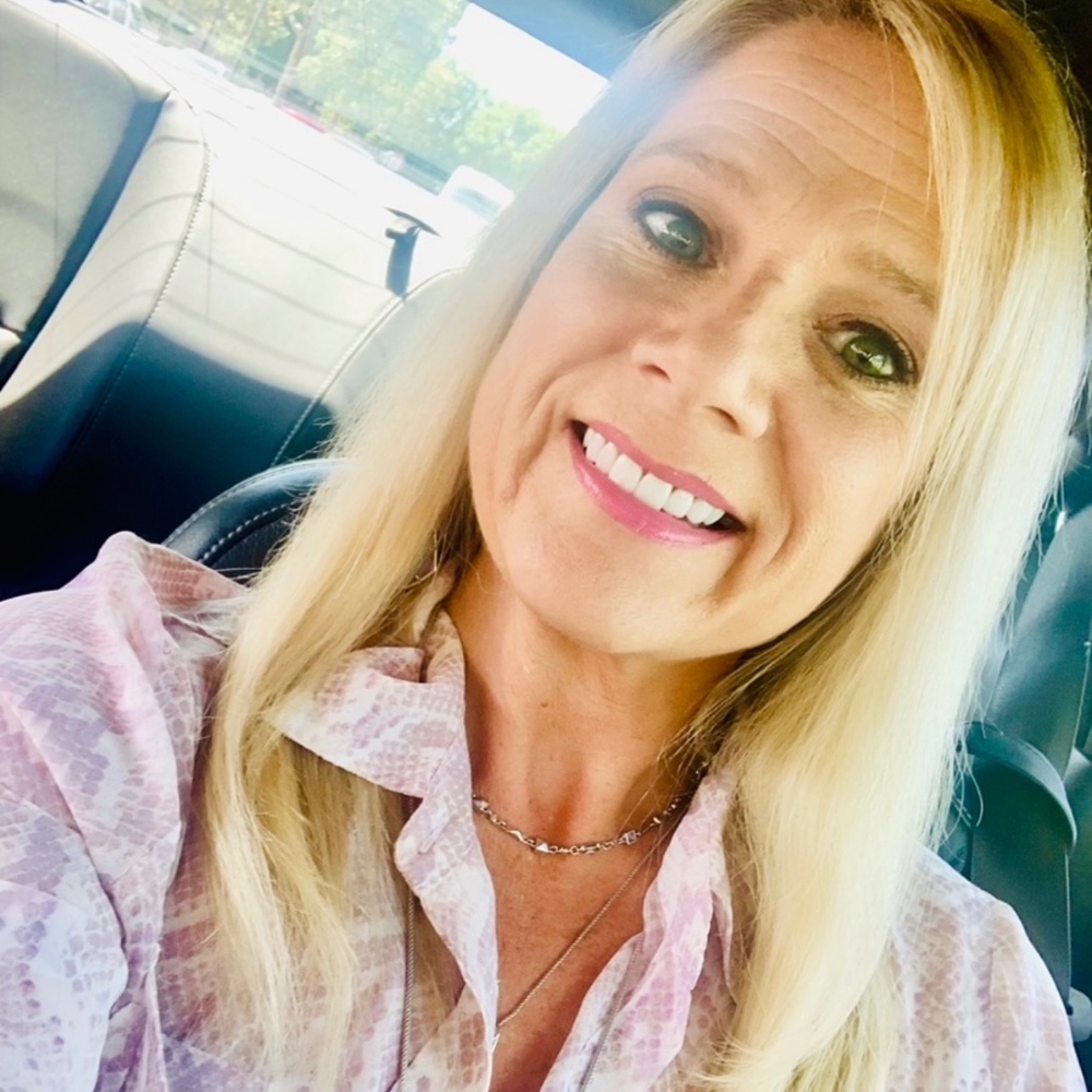 Meet your Posher, Tonya
